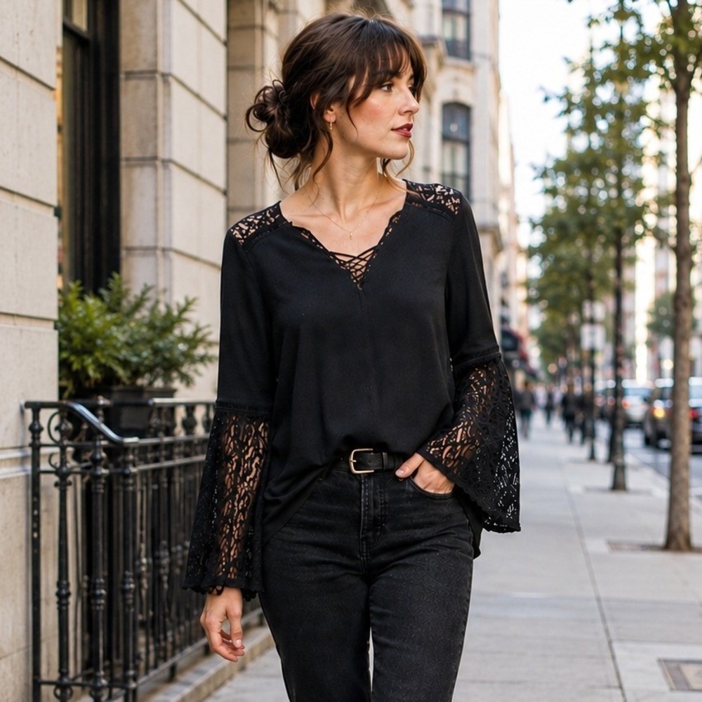 Democracy Womens Black Lace Detail Top M Bell Sleeve Whimsigoth Witchy Boho‎